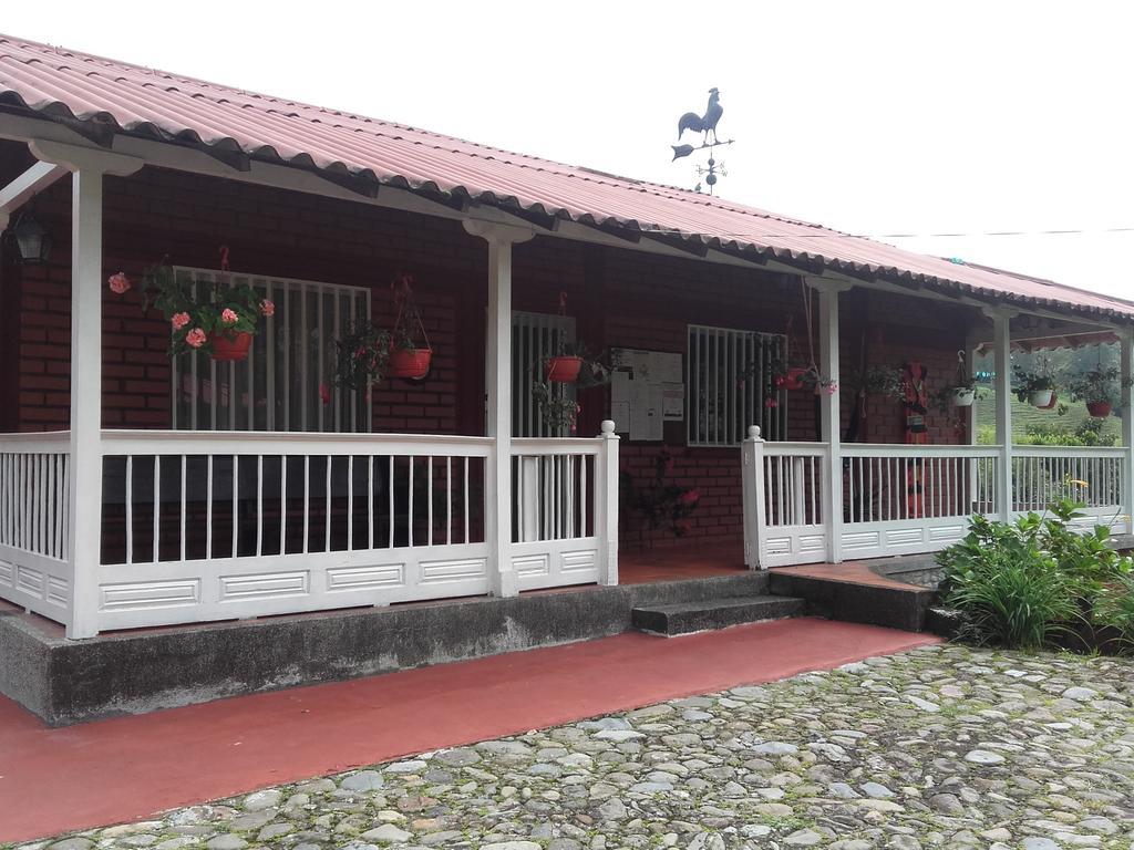 La Gaviota Bnb Bed and Breakfast Filandia Eksteriør billede